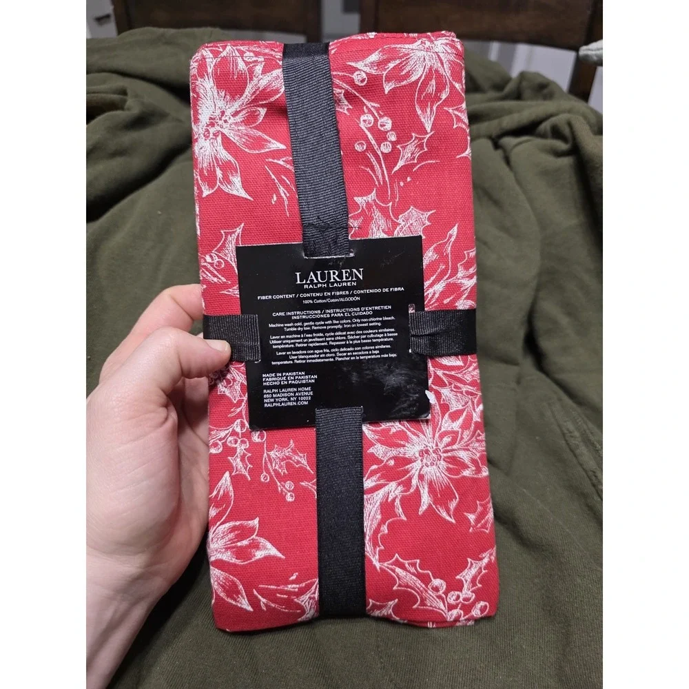 Lauren Ralph Lauren Christmas Napkins‎ Set 4 Red Holly 20x20 Cotton NWT